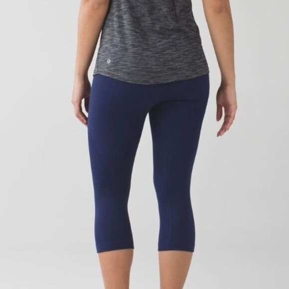 Lululemon Flow & Go Leggings Sz 4 - Picture 2 of 10